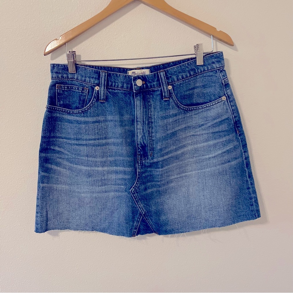 Madewell Rigid Denim A-Line Mini Skirt in Leandra Wash Raw Hem Notched-31